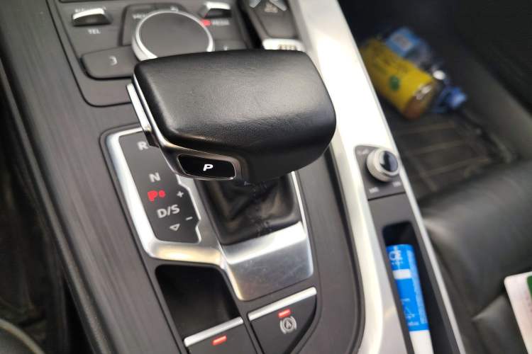 Used Audi A4L 2019 45 TFSI quattro Individual Sport Edition China VI
