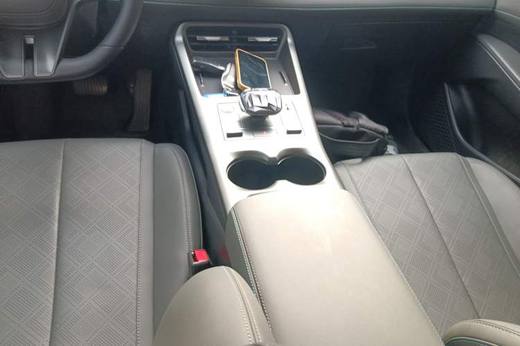 Used BYD Qin PLUS 2025 DM-i Smart Drive 55KM Leading Model
