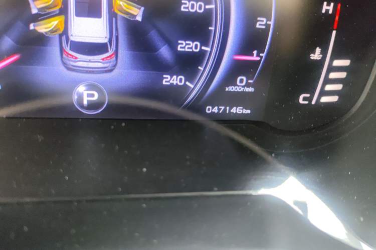 Used Geely Auto Emgrand X7 Sport 2020 1.8TD DCT Two-Wheel Drive Smart Connect 4G-Enabled Version Odometer Close Up