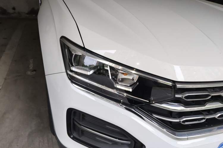 Used Volkswagen Tayron 2020 330TSI Two-Wheel Drive Luxury Smart Connectivity Version Right Front Headlight