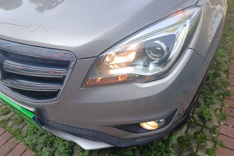 Used CHANGAN CS35 2017 1.6L Automatic Luxury Model
