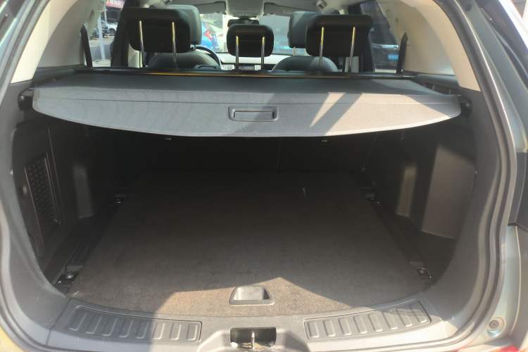 Used Land Rover Discovery Sport 2018 240 PS SE Version