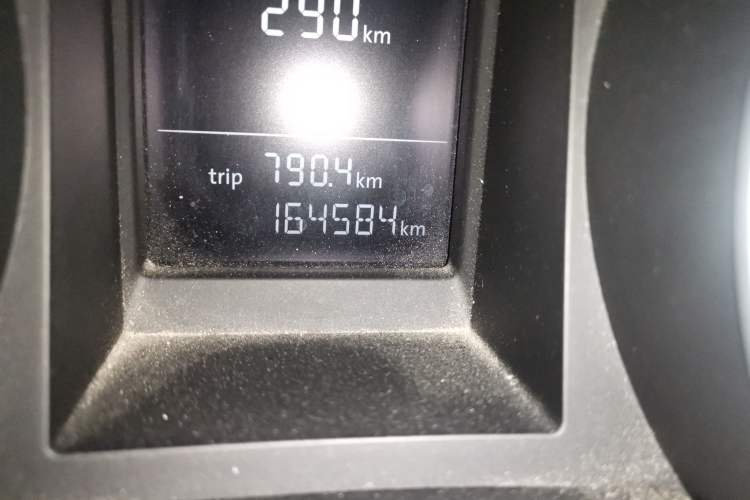 Used Volkswagen Golf 2012 1.4 TSI Automatic Comfort Edition Odometer Close Up