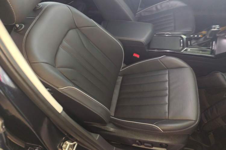 Used Volkswagen Passat 2023 330TSI Elite Edition