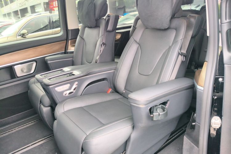 Used Mercedes-Benz V-Class 2022 V 260 L Long Wheelbase Prestige Edition Left Rear Seat