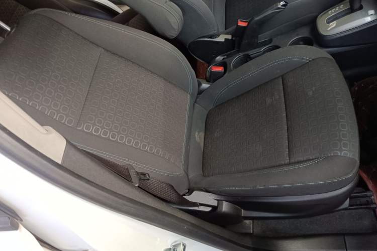 Used Chevrolet Trax 2016 1.4T Automatic Two-Wheel Drive Comfort Version with Sunroof