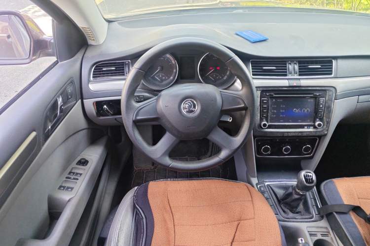 Used Skoda Superb 2013 1.4TSI Manual Shengshi Edition