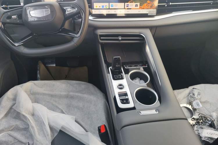 Used Geely Auto Emgrand X7 Sport 2026 Model 1.5TD Aspirational