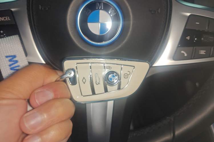 Used BMW i3 2022 eDrive 35 L