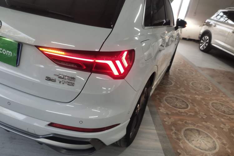 Used Audi Q3 2022 35 TFSI Fashion Dynamic Model