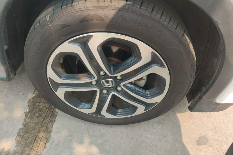 Used Honda XR-V 2017 1.8L EXi CVT Comfort Version Right Front Wheel Hub