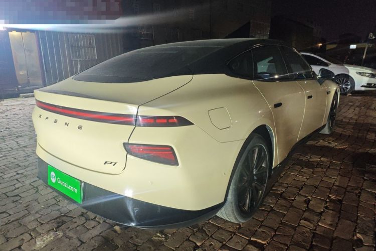 Used XPeng P7 2022 670N+