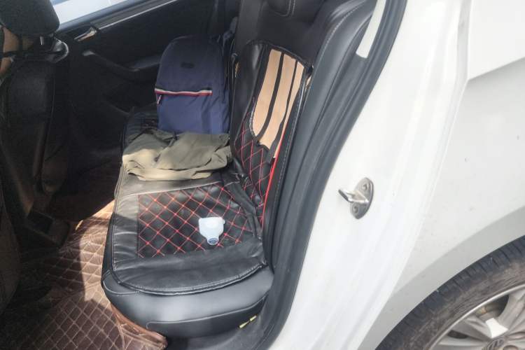 Used Volkswagen Santana 2016 1.6L Manual Comfort Edition Left Rear Seat