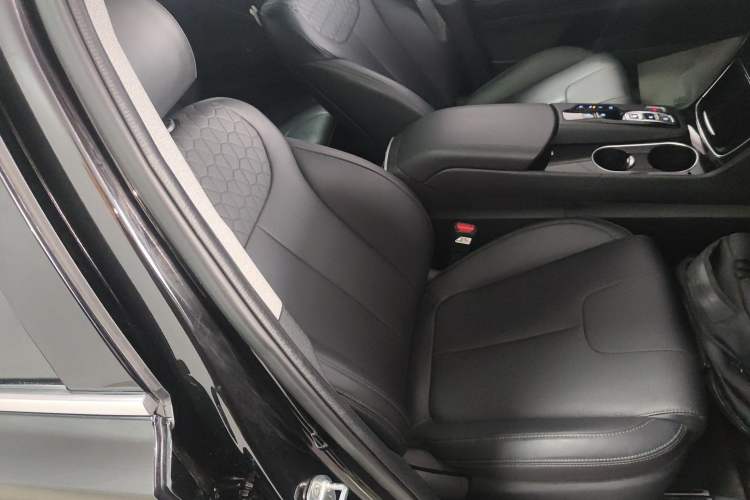 Used Hyundai Santa Fe 2020 380 TGDi Automatic Two-Wheel Drive GLS Luxury Edition