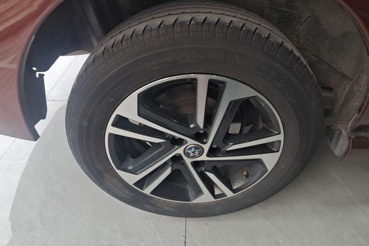 Used Venucia T70 2018 2.0L CVT Smart Enjoyment Version
