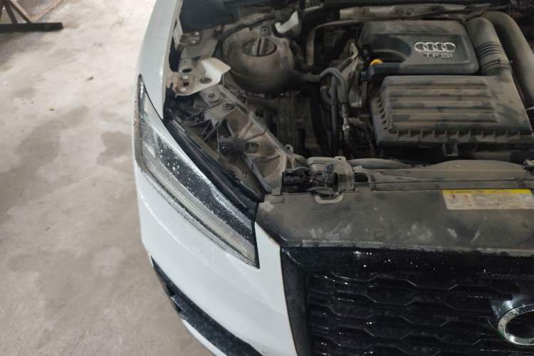 Used Audi Q2L 2018 35 TFSI Launch Exclusive Edition China V