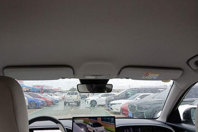 Used Geely Galaxy Geome 2025 UP 410km Exploration+ Edition