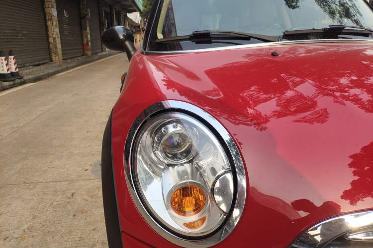 Used MINI Clubman 2013 1.6L COOPER Bond Street Right Front Headlight