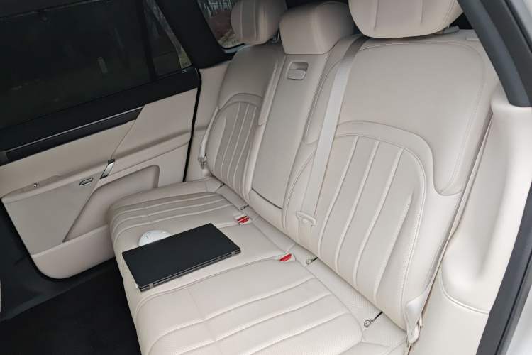 Used Dongfeng eπ eπ008 2026 Model Five-Seat Pure-Electric Ultra-Premium Edition
