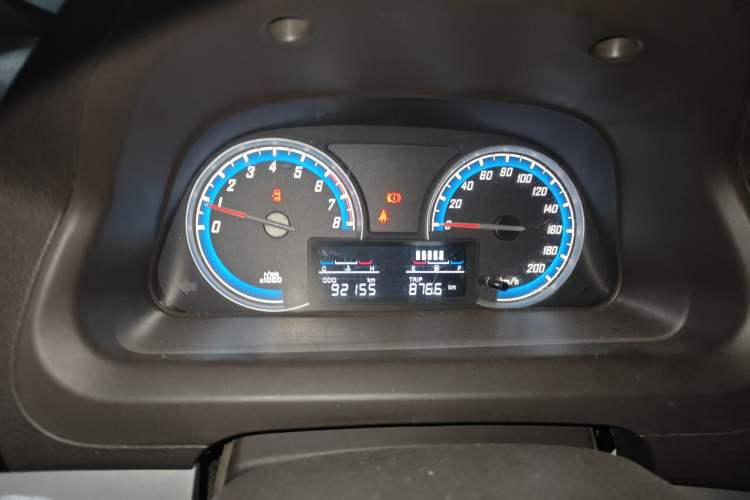 Used Baojun 730 2014 1.5L manual standard trim 7 seats