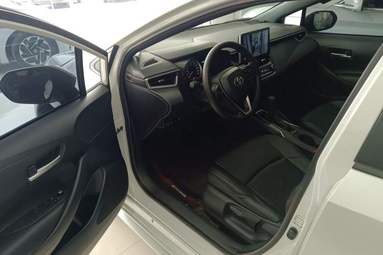 Used Toyota Levin 2021 185T CVT Luxury Edition Driver Seat