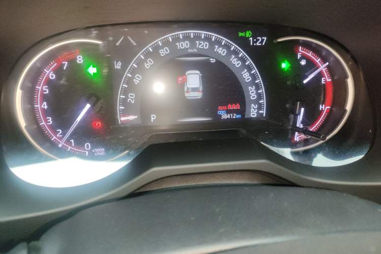 Used Toyota RAV4 2021 2.0L CVT Four-Wheel Drive Premium Edition
