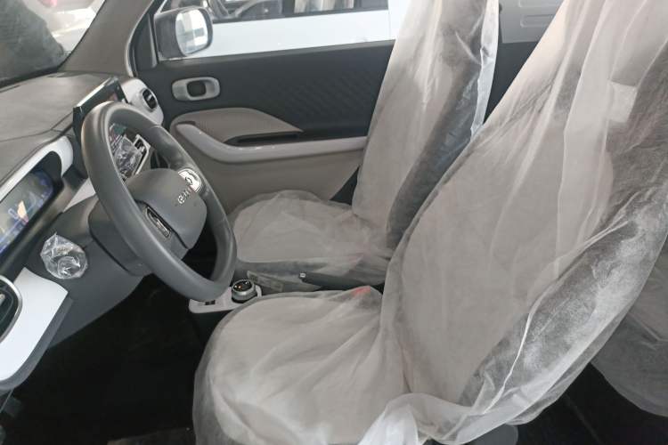 Used Geely Galaxy Panda 2025 210 km – Yuanqi Bear