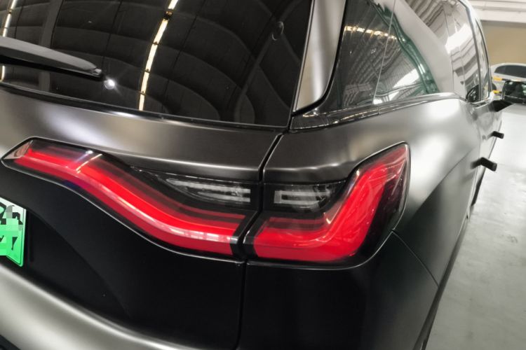 Used Nio ES8 2020 580 km Range Six-Seater Version Right Rear Taillight