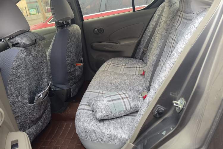 Used Nissan Sunny 2015 1.5XE Manual Comfort Edition
