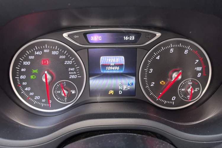 Used Mercedes-Benz B-Class 2018 B 200 Fashion Model