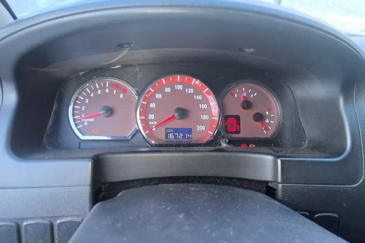 Used FORTHING Lingzhi 2016 M5 2.0L 7-seat Long-wheelbase Standard Model
