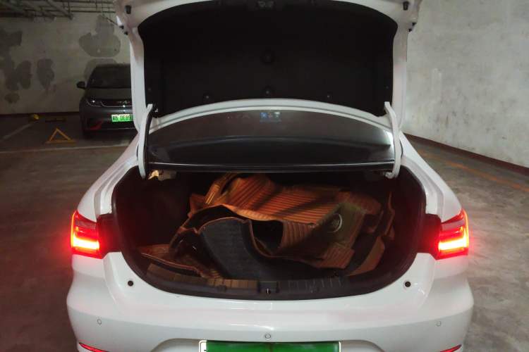 Used BYD Qin New Energy 2019 High-Range Deluxe Model