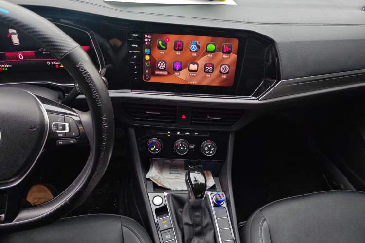 Used Volkswagen Sagitar 2021 280TSI DSG Comfort Connect Edition Audio And AC Panel