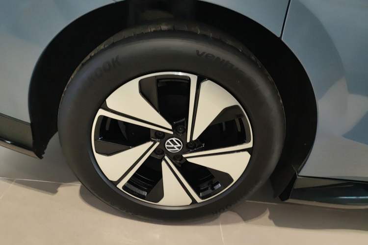 Used Volkswagen ID.7 VIZZION 2024 AIR model