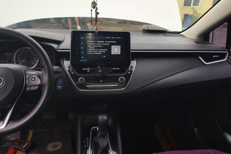 Used Toyota Corolla 2021 Dual-Motor 1.8L E-CVT Elite Edition
