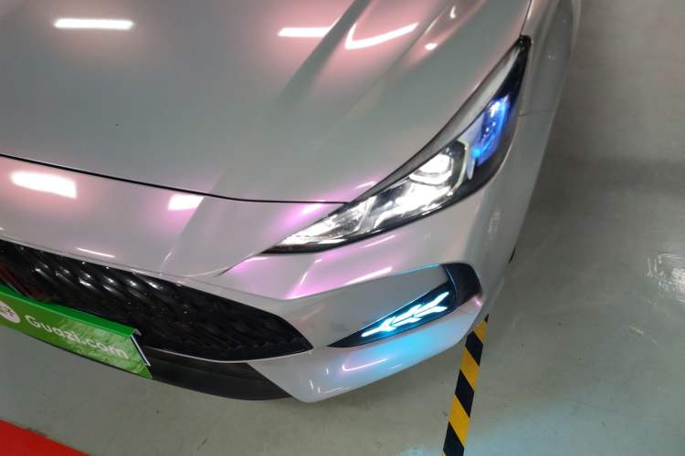 Used MG 5 2021 180 DVVT CVT Youthful Style Edition
