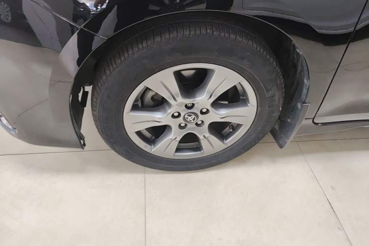 Used Toyota Sienna (Parallel Import) 2018 3.5L Four-Wheel Drive SE Version 7 Seats U.S. Specification
