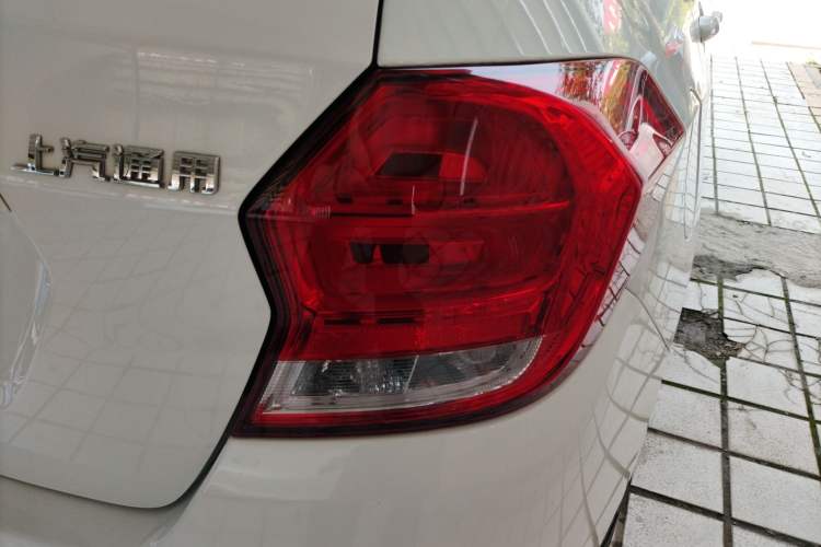 Used Chevrolet Lova RV 2016 1.5L Automatic Smart Drive Edition Exterior 3