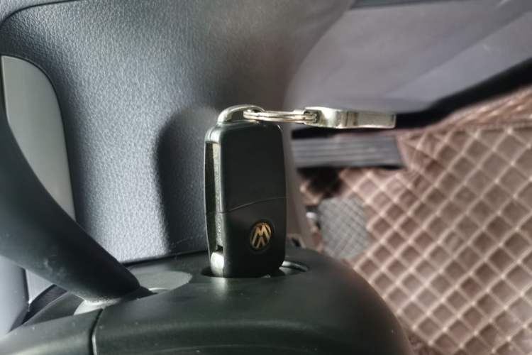 Used Volkswagen Touran 2015 1.4T DSG Comfort Edition 5 Seats
