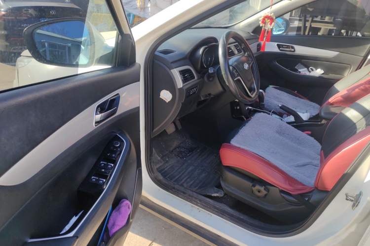 Used BAIC Senova X55 2016 1.5T CVT Elite Edition
