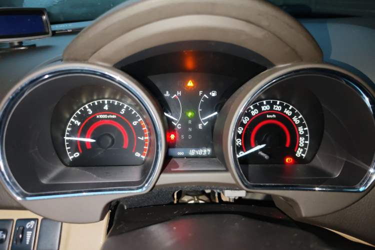 Used Toyota Highlander 2011 2.7L Two-Wheel Drive 7-Seater Luxury Edition
