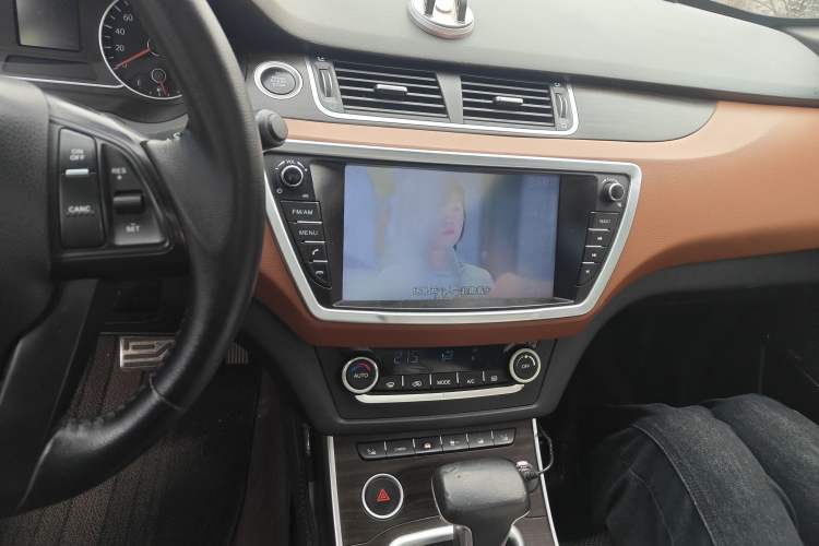 Used Land X7 2018 Geely Jingyue 1.5T Panoramic Luxury Model
