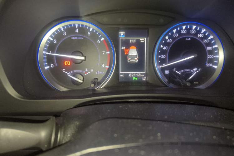 Used Toyota Highlander 2018 2.0T Four-Wheel Drive Luxury Edition 7 Seats China V Emission Standard
