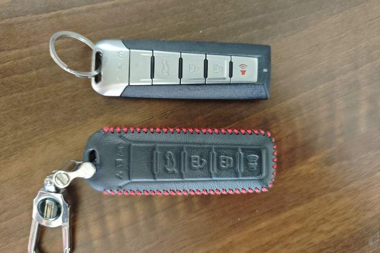 Used Wey VV6 2018 2.0T Four-Wheel Drive Flagship Version China V Standard Interior 1