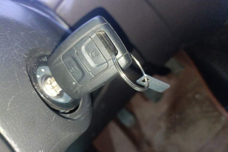 Used Wuling Hongguang V 2022 1.5L Jingqu Version Hydraulic Power Steering LAR
