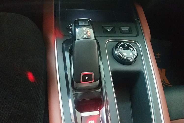 Used Citroen C5 AIRCROSS 2020 400THP Premium Edition Gear Lever