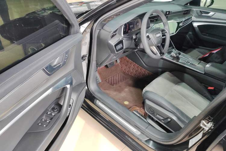 Used Audi A6L 2019 40 TFSI Luxury Dynamic Model