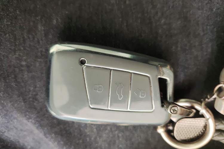 Used Volkswagen FAW-Volkswagen CC 2020 330TSI Glamour Edition China VI Standard Vehicle Key