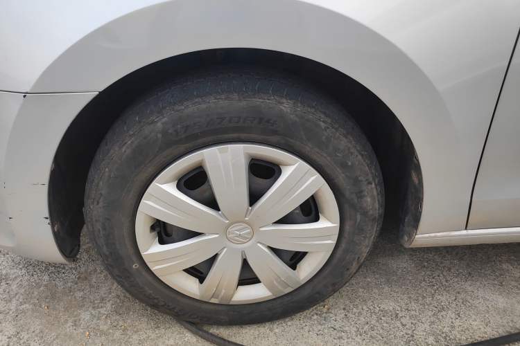 Used Volkswagen Jetta 2013 1.6L Manual Fashion Edition