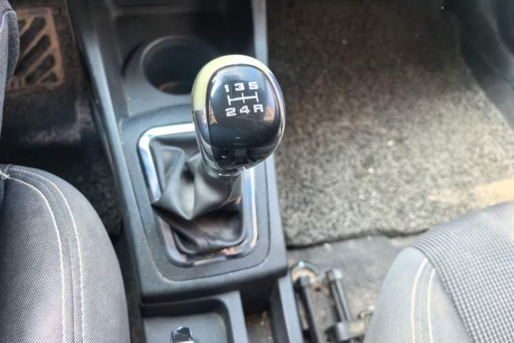 Used Dongfeng Aeolus AX3 2016 1.5L Manual ZhiKu Model